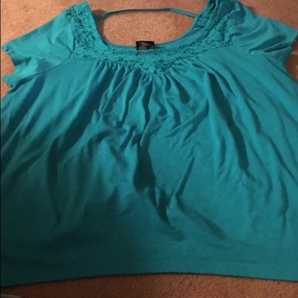 Blue top